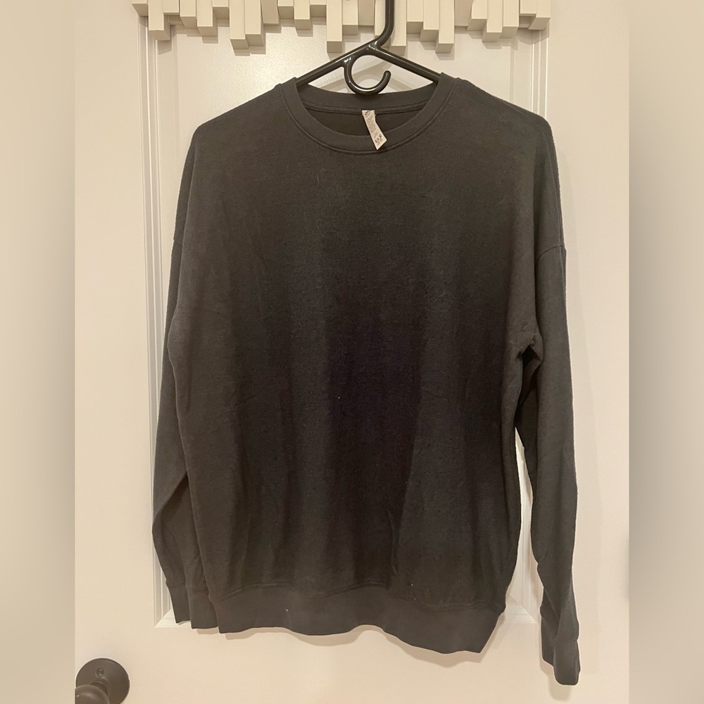 ALO Yoga steel blue/Charcoal Crewneck Sweater